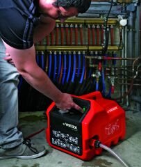 Virax 262070 - Elektrikli Test Pompası 40 Bar - Güçlü ve Dayanıklı