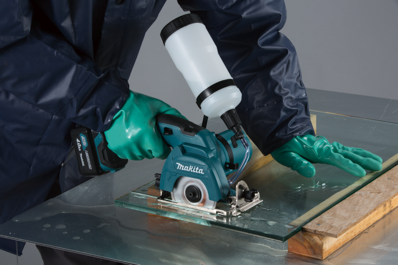 Makita CC301DZ - 12v Cam Kesme Makinesi Cc301dz - Kompakt ve Güçlü