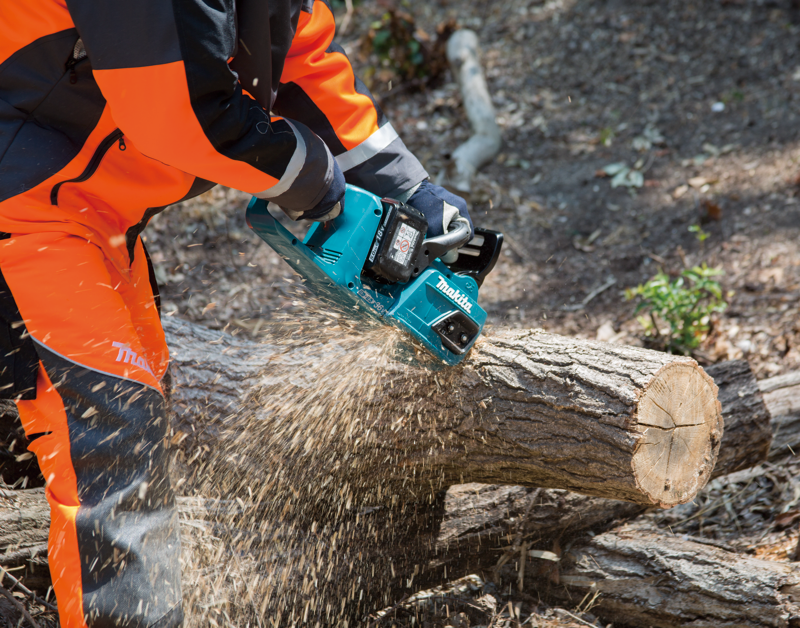 Makita DUC405Z - Akülü Zincirli Testere Duc405z