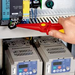 Knipex 98 62 02 - Plastik Pense - Güvenli İzolasyon ve Dayanıklılık