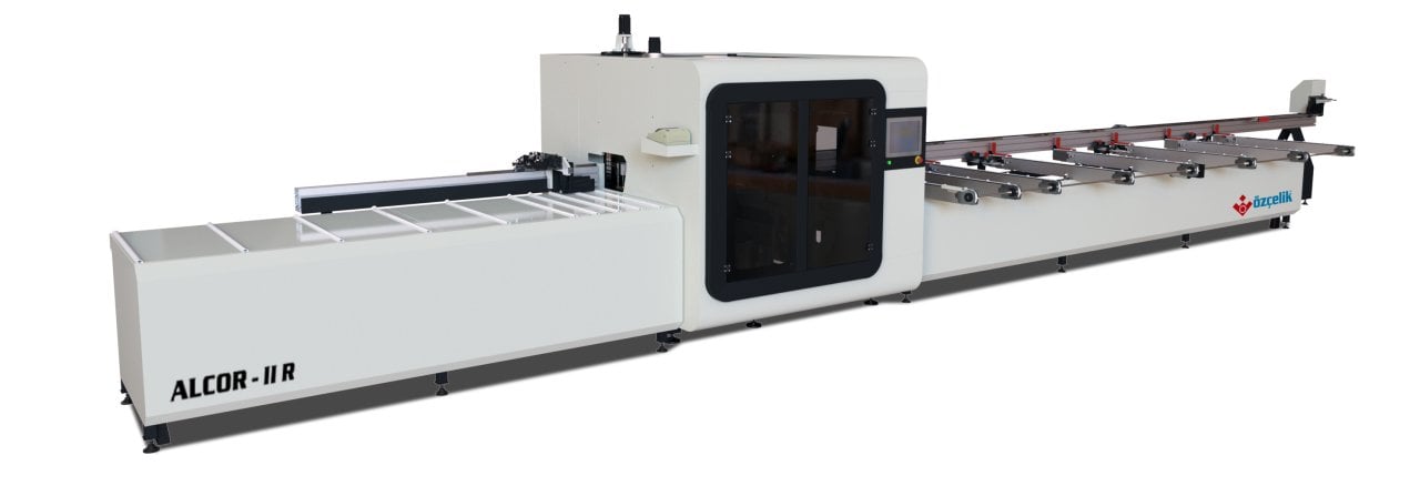 ÖZÇELİK ALCOR - II R CNC Kontrollü PVC Profil İşleme ve Kesim Merkezi (8 Eksen - 14 İşleme Ekseni)