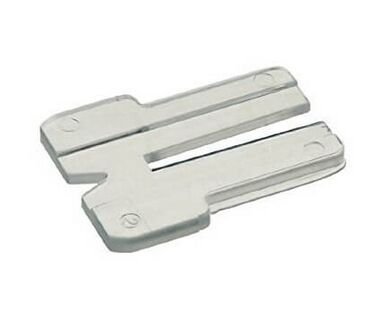 Makita 192733-2 - Bıçak Koruyucu - Dayanıklı ve Pratik Çözüm