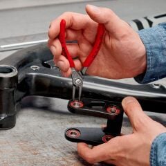 Knipex 48 11 J1 - Ağır Hizmet İç Segman Pensi 140 Mm - Dayanıklı ve Güvenilir