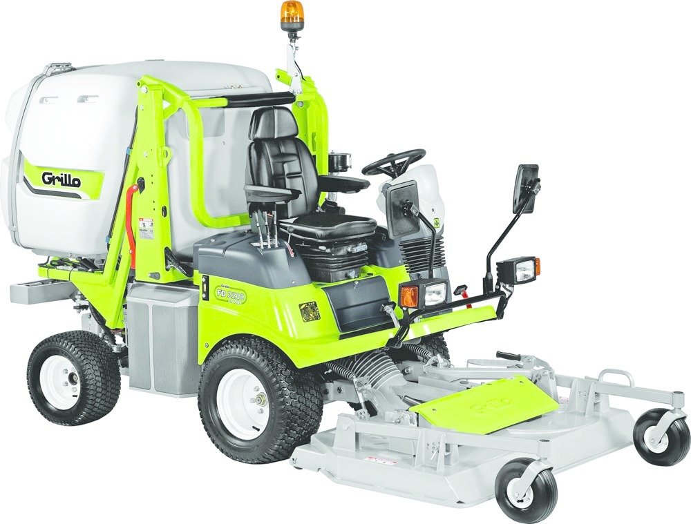 GRILLO FD2200 OTURAKLI ÇİM BİÇME MAK4x4 155cm TABLA İLE