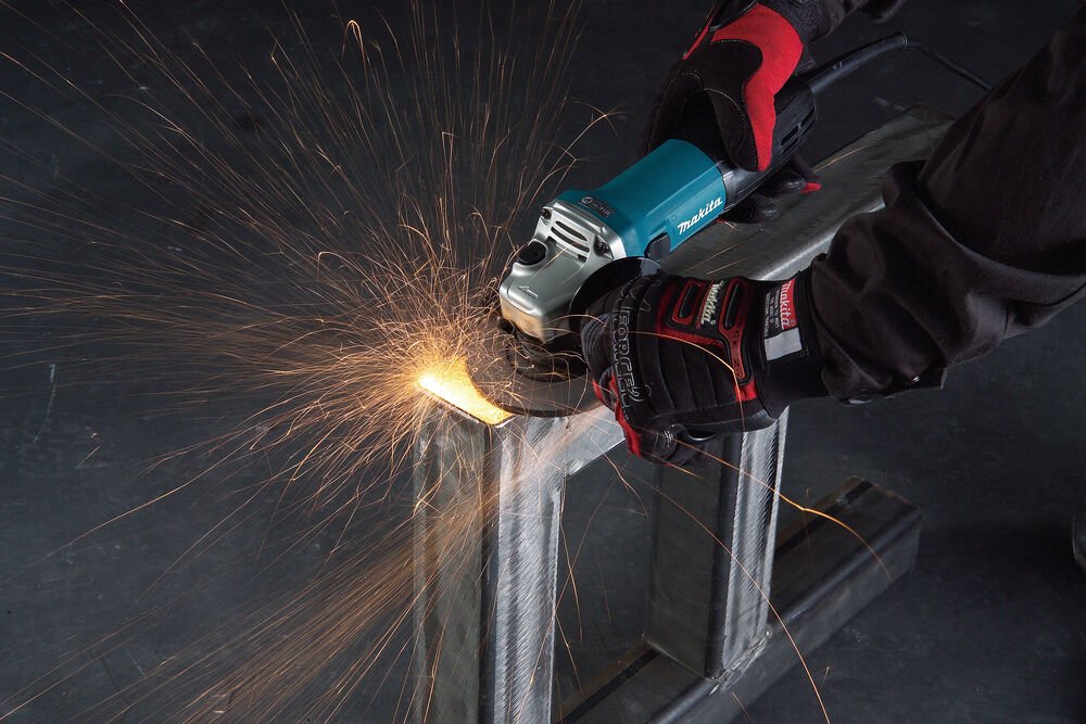 Makita GA4530R - Avuç Taşlama - Kompakt ve Güçlü