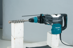 Makita HR5202C - Elektropnömatik Delici Kırıcı - Güçlü ve Verimli